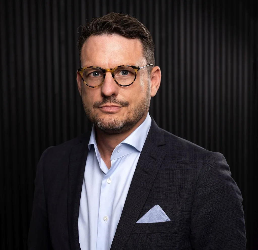 Seltene Erden aus China – Noble BC informiert über die Abhängigkeit Deutschlands