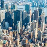 Sebastian Steinau (46) arbeitet seit neun Jahren als Luxusmakler in Manhattan von New York © Jonny Gijos für Unsplash+